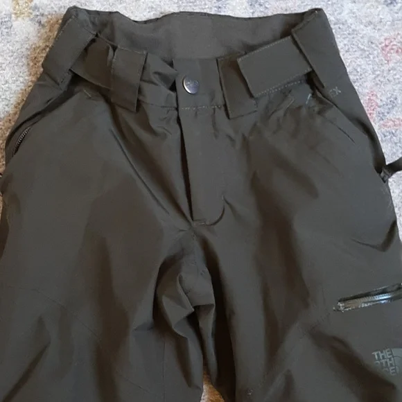 Girls Green The North Face ski pants size xs/tp with EZ grow feature - Picture 2 of 9